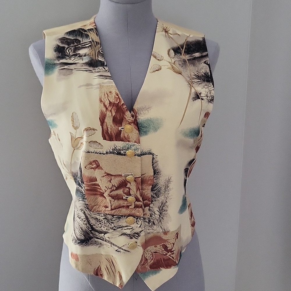 Vintage Liz Claiborne Wildlife Scene Silk Button Front Vest